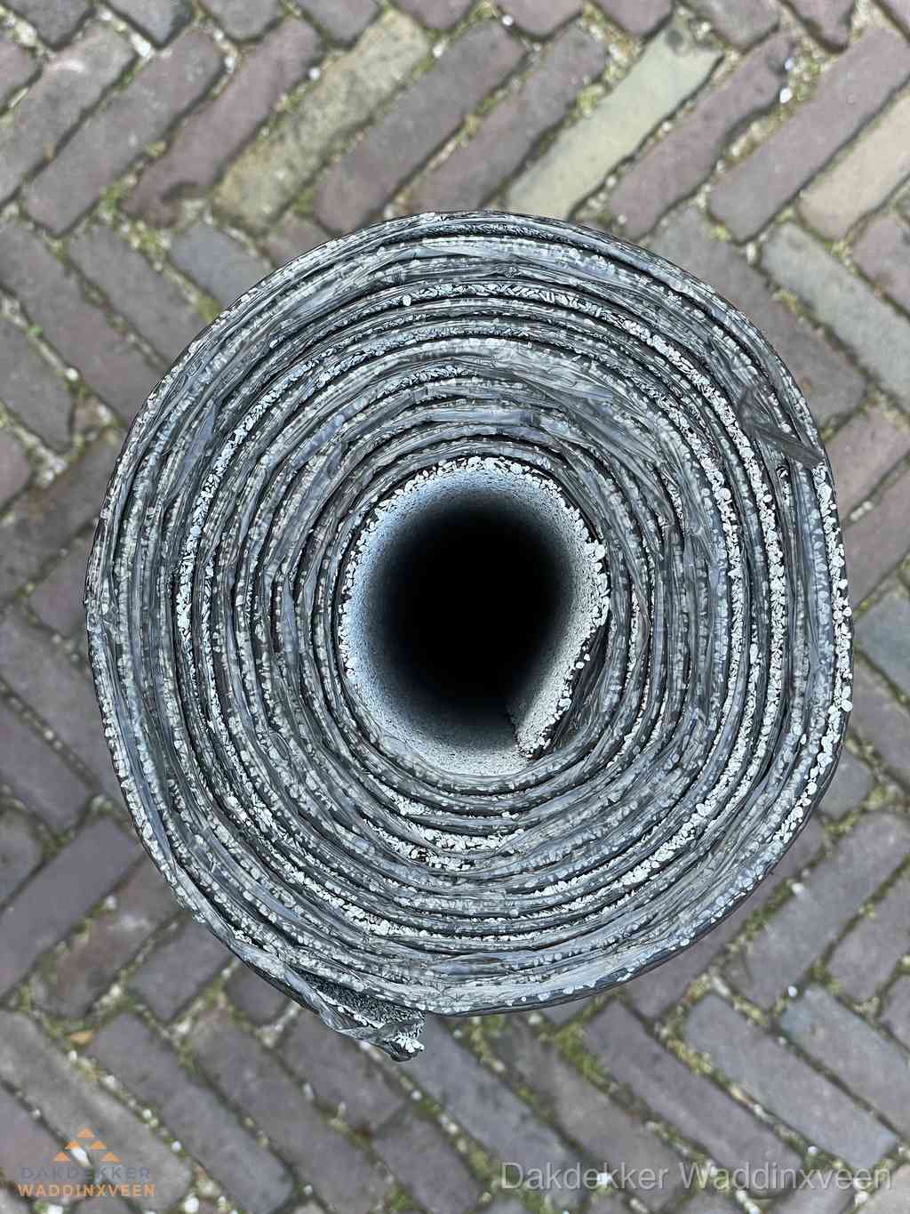 Rol EPDM dakbedekking materiaal voor plat dak in Waddinxveen