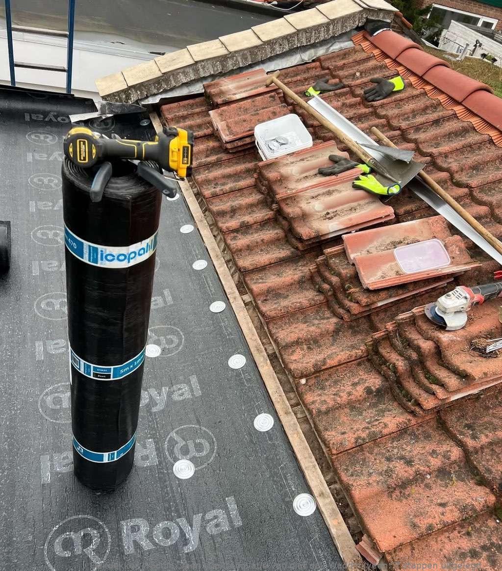 Dakrenovatie Van Plat Dak Waddinxveen